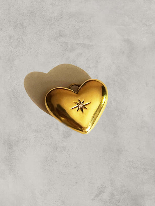 Petite Heart Charm Pendant in Solid Gold - Lily by Circe